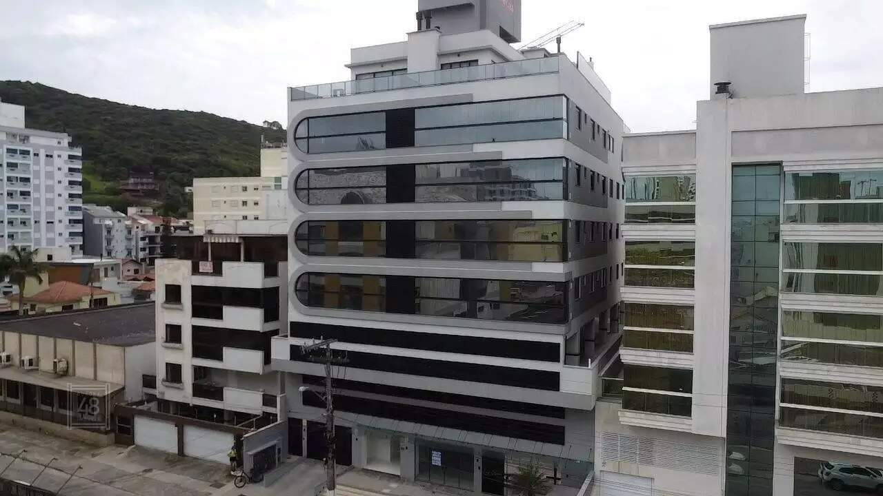 Cobertura 4 Quartos Mar Grosso