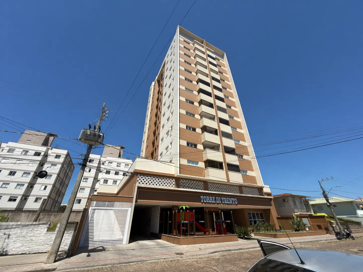 Torre Di Trento Mobiliado